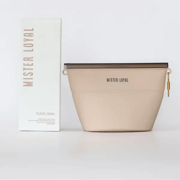 The 2-in-1 Travel Bowl